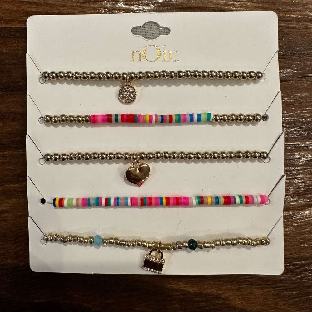 nOir Jewelry set of 5 Anklets Stretch Gold Beads Beaded Multicolor Heart